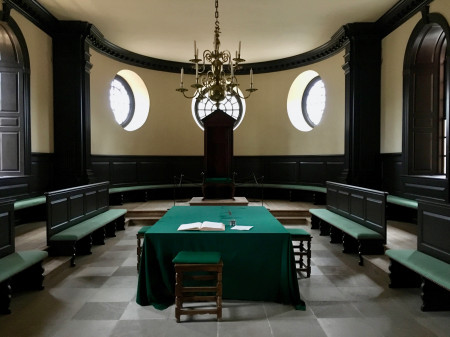 Interior of the reconstructed House of Burgesses.