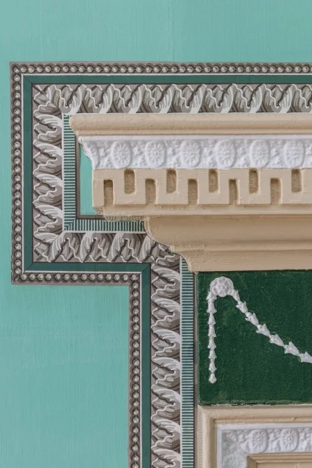 Reproduction of original New Room wallpaper border, MVLA.