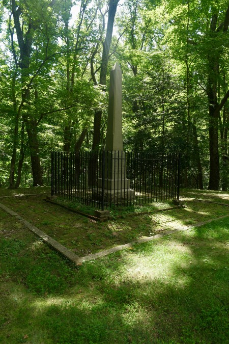 Fairfax family gravesite. (MVLA / Matt Briney)