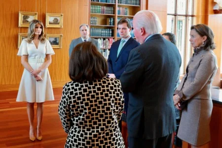 First Lady Melania Trump in the Washington Library (MVLA)